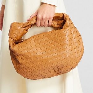 BOTTEGA VENETA
Teen Leather Jodie Bag
